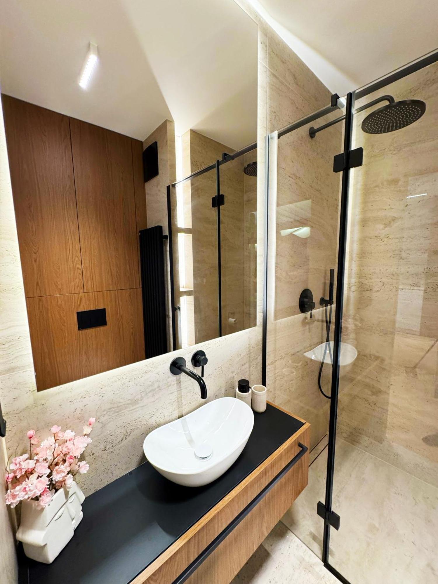 Luxury Penthouse With Large Terrace Apartment *