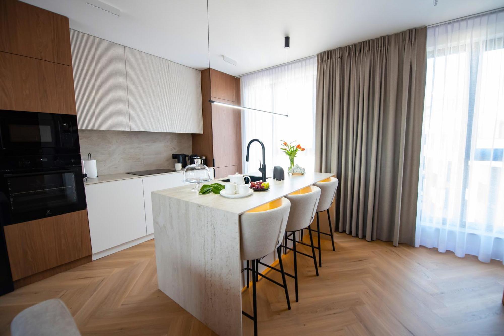 Luxury Penthouse With Large Terrace Apartment